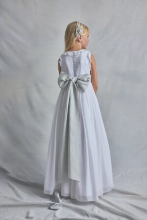 Vestido de comunión para niña. MODELO AINHOA