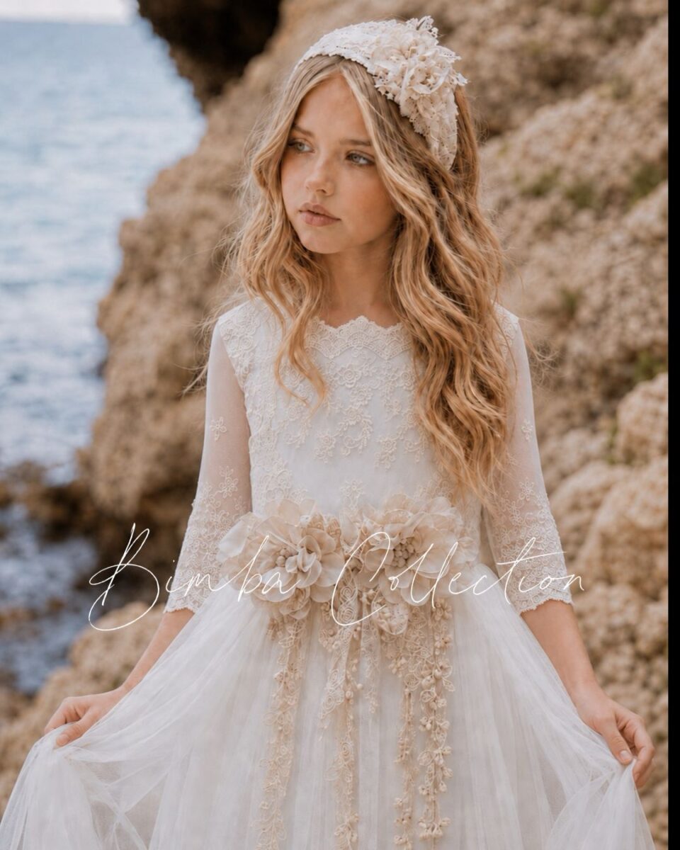 Vestido de comunión para niña. MODELO AUREADA