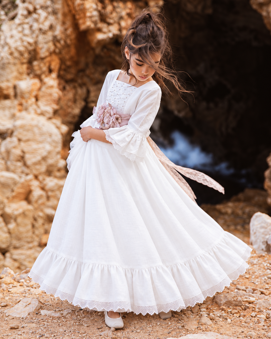 Vestido de comunión para niña. MODELO VERA