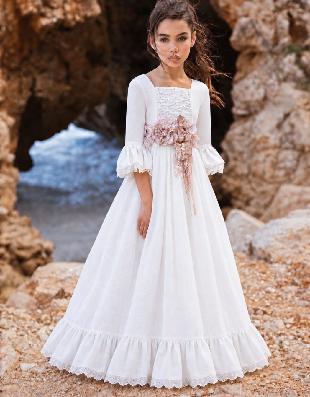 Vestido de comunión para niña. MODELO VERA
