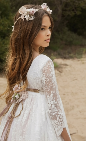 Vestido de comunión para niña. modelo MARIE
